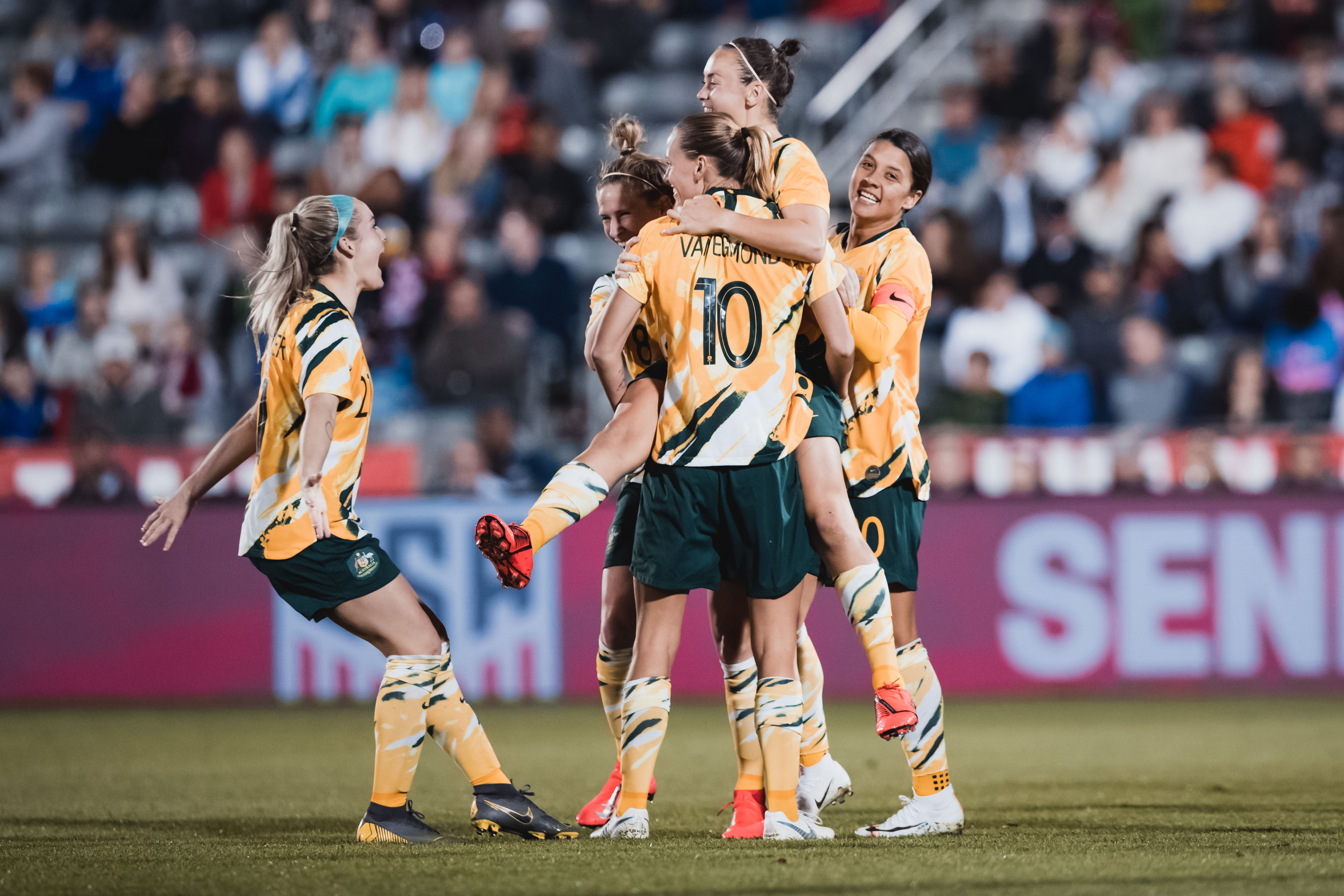 Match Report Usa Down Matildas In Eight Goal Thriller Beyond 90