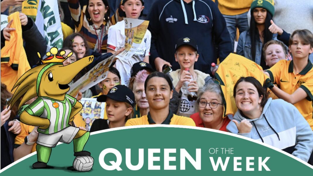 Sam Kerr of Australia poses for a photo with fans after the International Women's Friendly match between the Australia Matildas and Canada at Suncorp Stadium on September 03, 2022 in Brisbane, Australia. (Photo by Albert Perez/Getty Images)