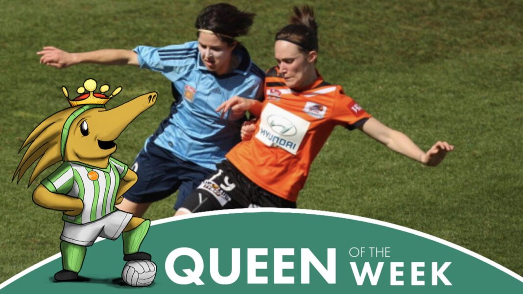 SYDNEY, AUSTRALIA - OCTOBER 22: Sarah Walsh of Sydney FC competes for the ball with Ellen Beaumont of the Roar during the round one W-League match between Sydney FC and Brisbane Roar at Leichhardt Oval on October 22, 2011 in Sydney, Australia. (Photo by Mark Kolbe/Getty Images)