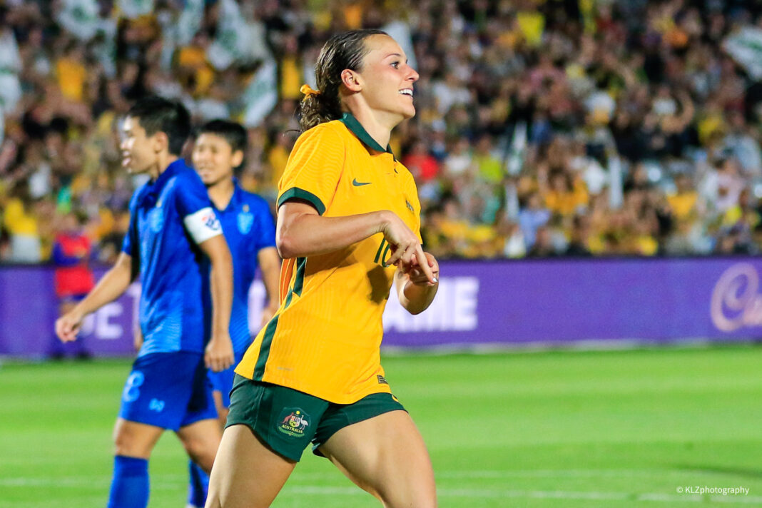 Hayley Raso celebrates after scoring for the Matildas against Thailand, in an international friendly played at Central Coast Stadium on 15 November 2022. Photo credit: Kellie Lemon / KLZ Photography