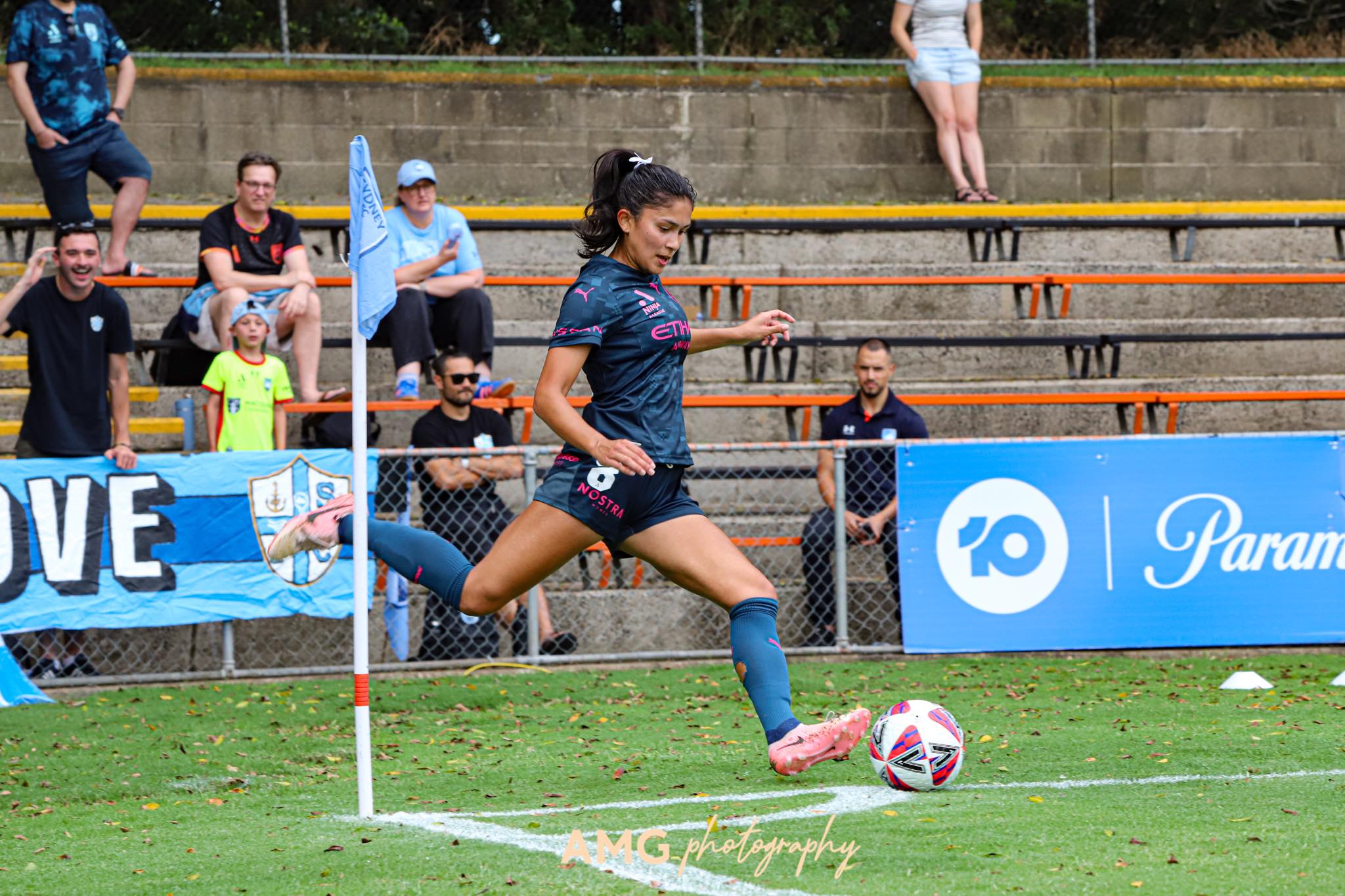 Melbourne City defender Alexia Apostolakis takes a corner during the 2024-25 A-League Women game between Sydney FC and City, played at Leichhardt Oval. Photo credit: Angela de Pourbaix / AMG Visual Storytelling (Instagram - @amg_visual_storytelling_ )