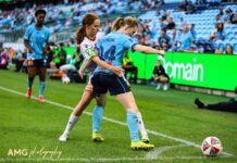 PODCAST | Bring On The Season! Sydney's Abbey Lemon jostles with Perth's Grace Johnston during the 2024-25 A-League Women game between Sydney and Perth at Allianz Stadium. Photo credit: Angela De Pourbaix (Instagram - @amg_visual_storytelling_ )